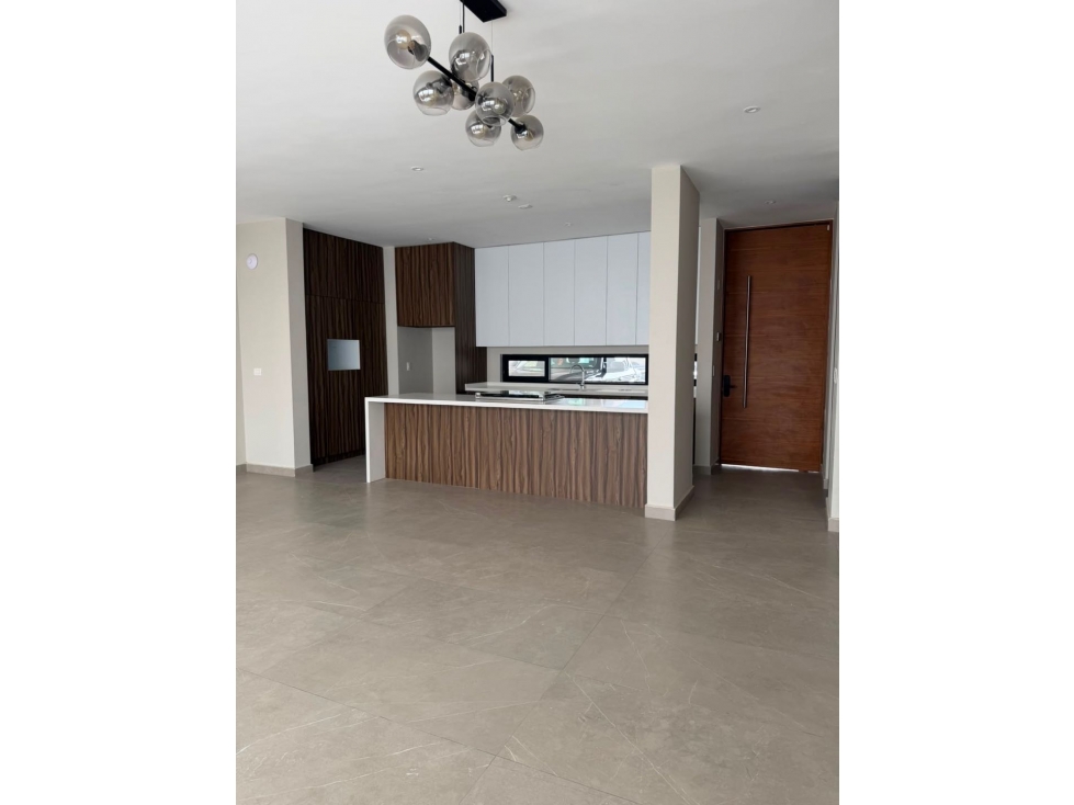 Casa para estrenar en renta en Península Park Living - 2