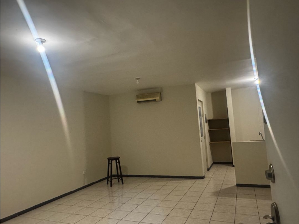 RMC CASA EN RENTA EN PRIVADA LA CASTAÑA EN APODACA NUEVO LEON — foto 4