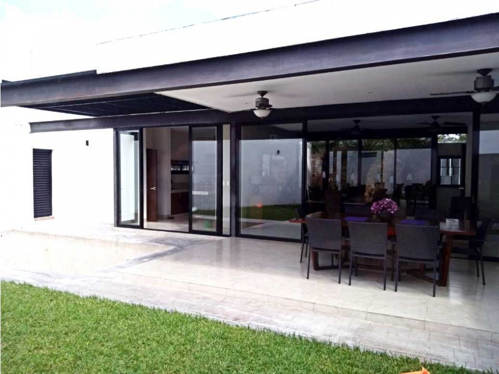 CASA EN VENTA EN PRIVADA UBICADA EN CHOLUL - 1