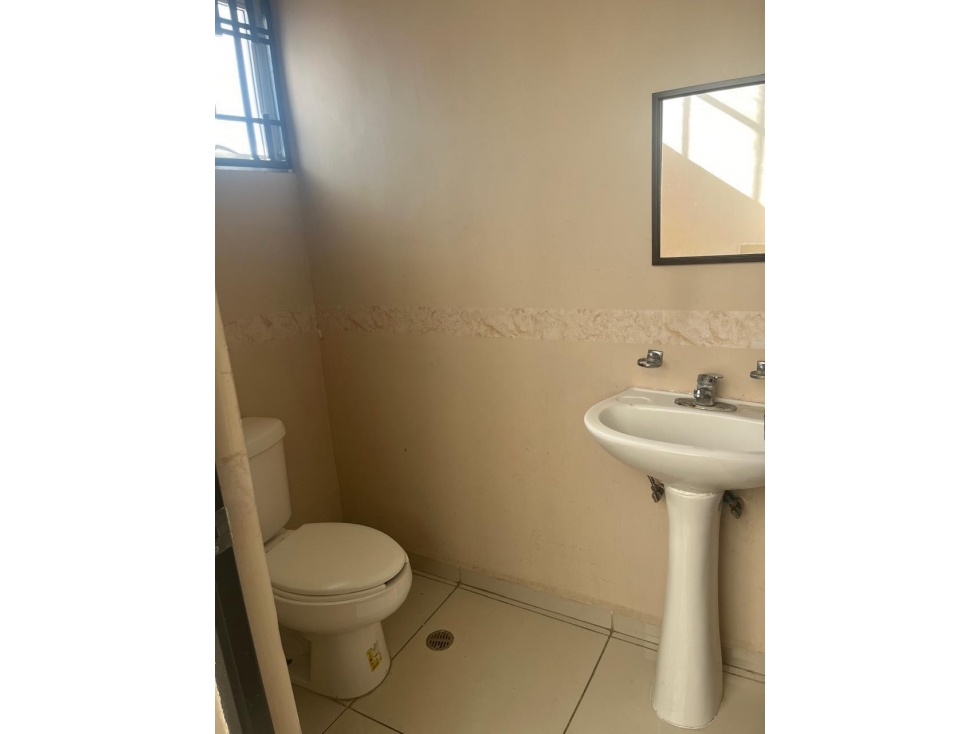 CASA EN RENTA EN PRIVADAS BORNEO EN APODACA AMUEBLADA Y ALBERCA — foto 6