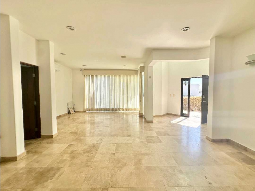 Casa en renta en Vistana Tezal, cerca de plaza Novva y costco, CSL - 4