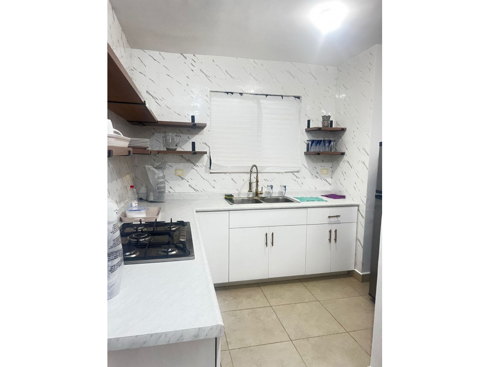 Renta de Casa, BELLO AMANECER, Guadalupe, N.L. (AMUEBLADA) - 2