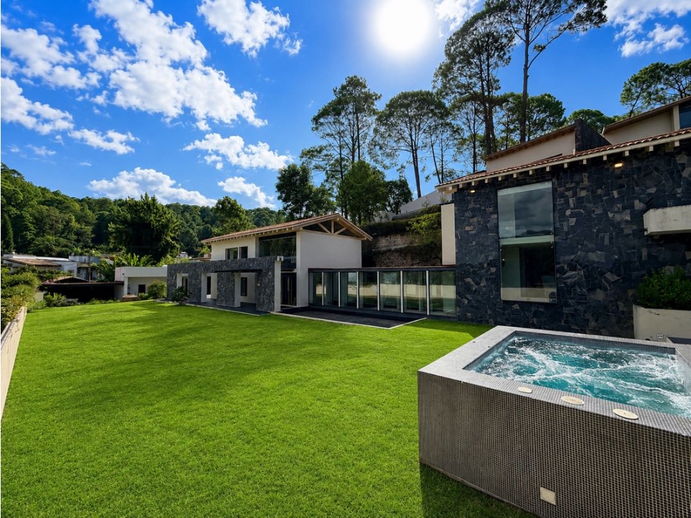CASA EN RENTA | JARDÍN | AMUEBLADA | AVÁNDARO