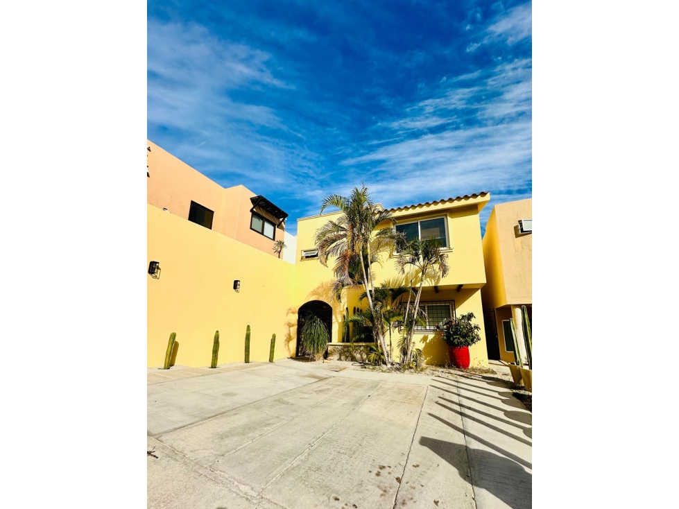 Casa en renta loma encantada San José del cabo