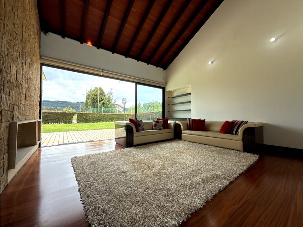 Casa en renta o venta cerca al club Hatogrande — foto 2