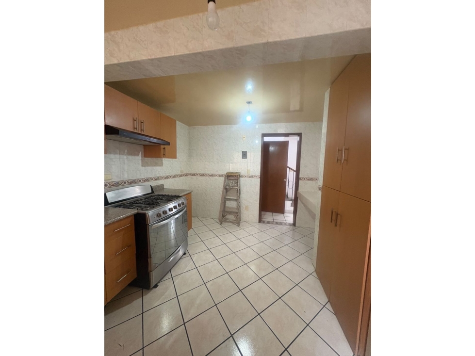 CASA EN RENTA PLAZAS DEL SOL - 6