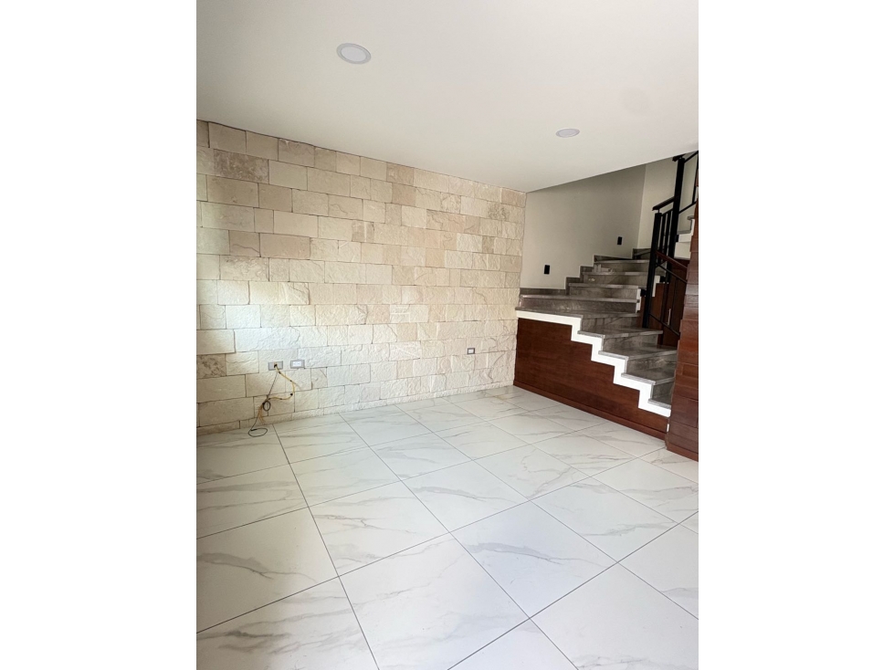 CASA EN RENTA RESIDENCIAL MONTE REAL - 6