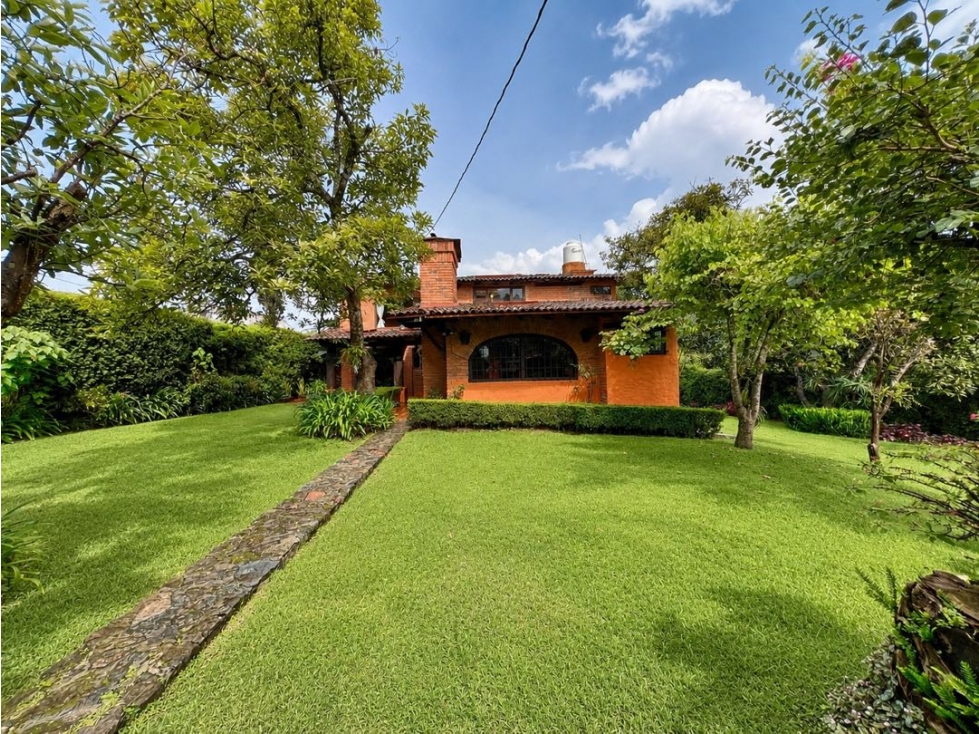 CASA EN RENTA SIN MUEBLES Y CON AMPLIO JARDIN | CASAS VIEJAS - 2