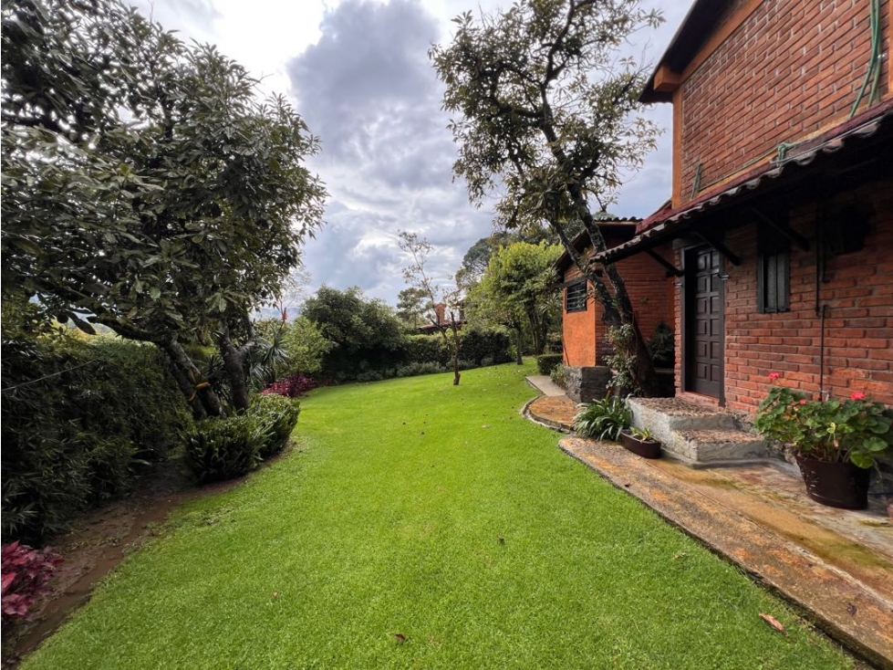 CASA EN RENTA SIN MUEBLES Y CON AMPLIO JARDIN | CASAS VIEJAS - 4
