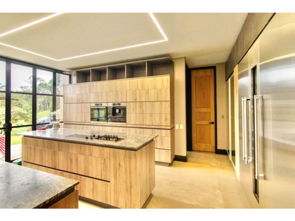 Casa en Venta y Renta en el Alto de Las Palmas 650 mt2 - 2