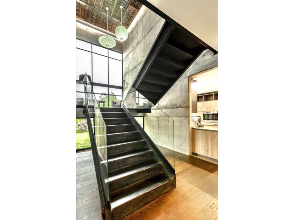 Casa en Venta y Renta en el Alto de Las Palmas 650 mt2 - 4