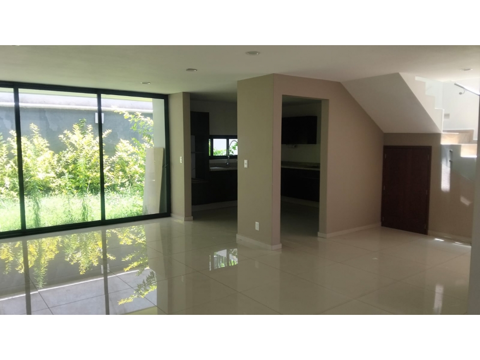 Casa en Residencial Lago Esmeralda | Posesión Inmediata — foto 5