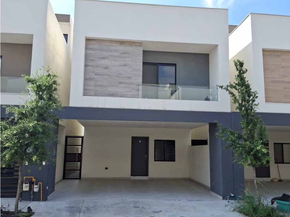 Casa en Residencial Santuario, García | Excelente Inversión — foto 2