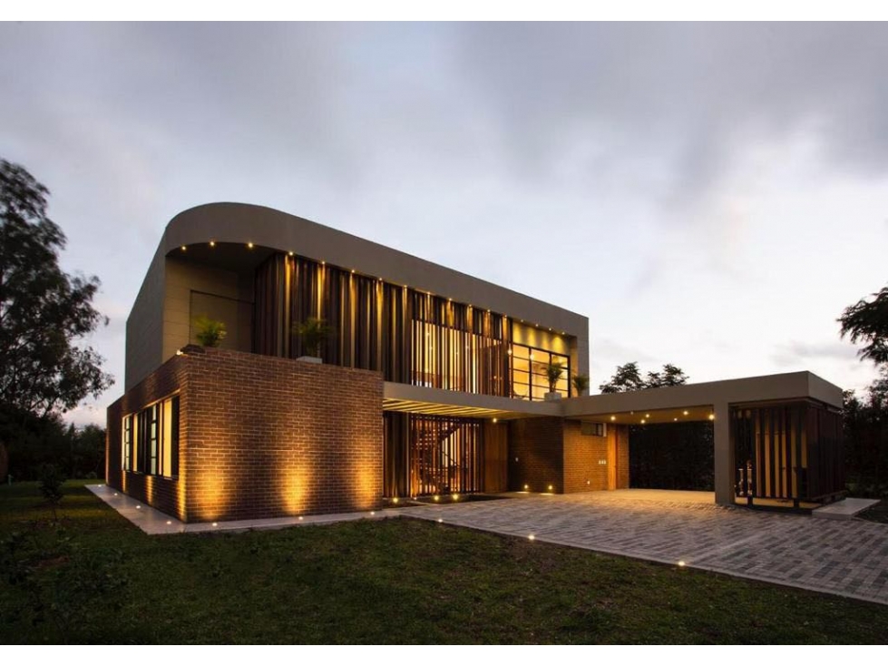 Casa en Rionegro Llanogrande. unidad cerrada — foto 2