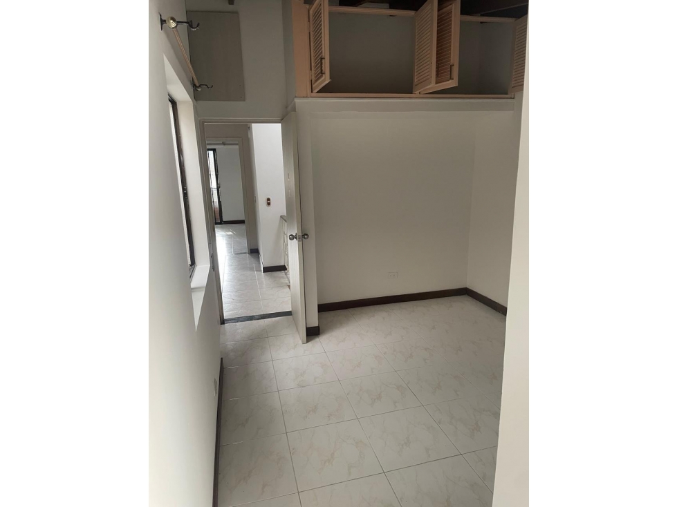 Casa en Prados De Sabaneta, Sabaneta — foto 5