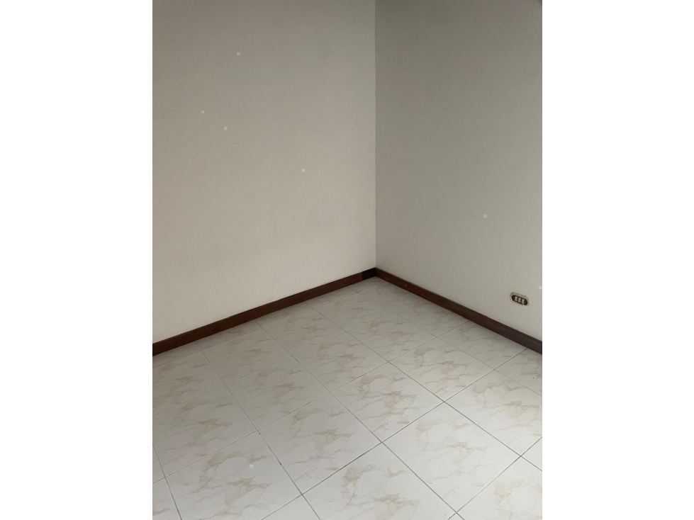 Casa en Prados De Sabaneta, Sabaneta — foto 4