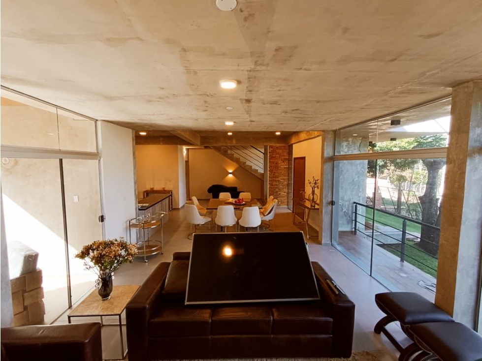 Casa en Sanber zona la Suiza - hermosa vista-patio y piscina - 5