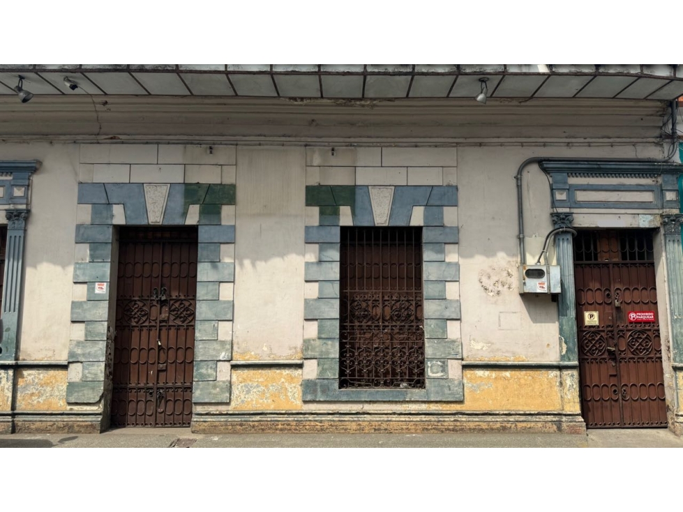 Casa en sector comercial en venta Barrio El Centro Palmira Valle - 1