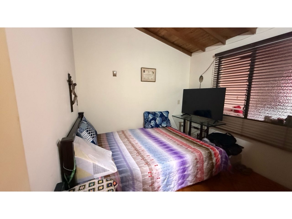 Casa en segundo piso sector payuco — foto 4