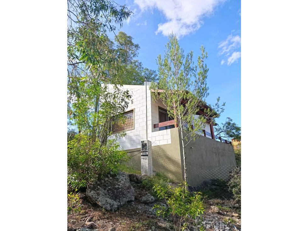 Casa en Tanti. Villa Flor Serrana en venta a mts del rio. — foto 4
