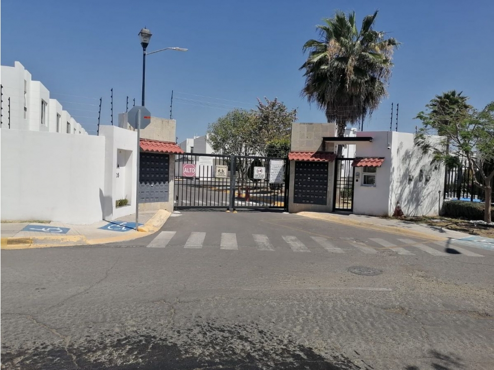 Casa en Tres Cantos, Querétaro | Posesión Inmediata