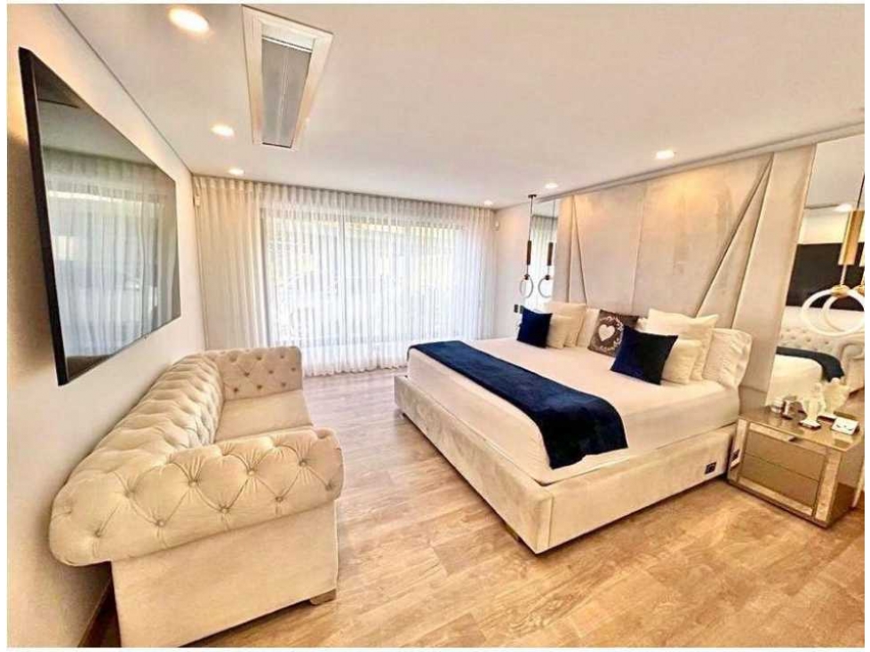 Venta casa MODERNA en un solo nivel con piscina LAS PALMAS — foto 6