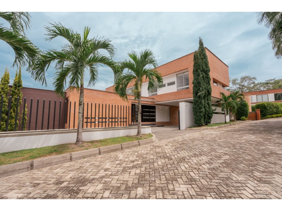 CASA EN UNIDAD CERRADA DE SAN JERÓNIMO — foto 3