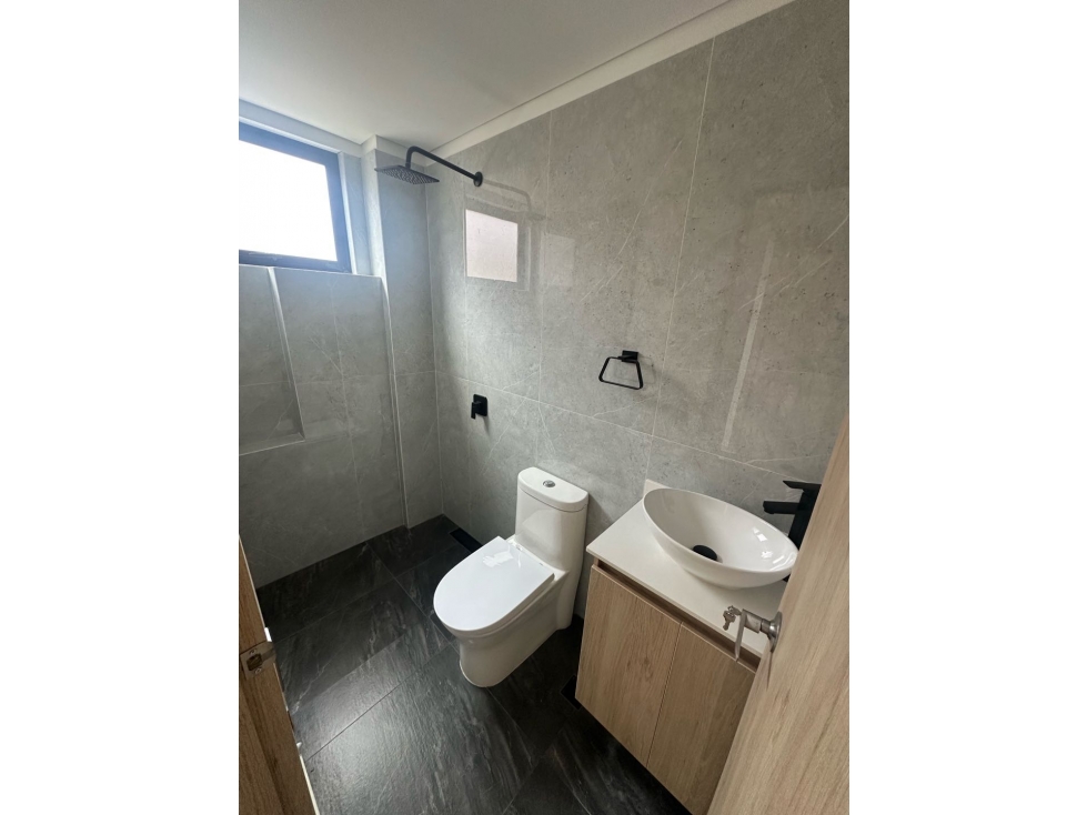 Casa en unidad cerrada en el retiro para estrenar - 5