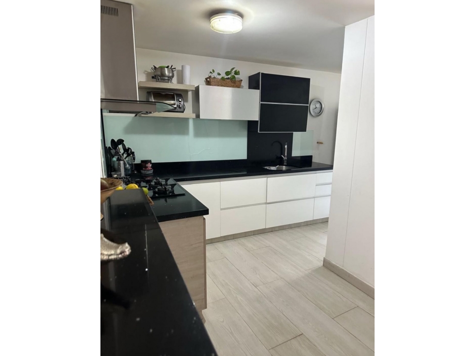 CASA EN UNIDAD CERRADA ENVIGADO LOMA DEL ESCOBERO — foto 2