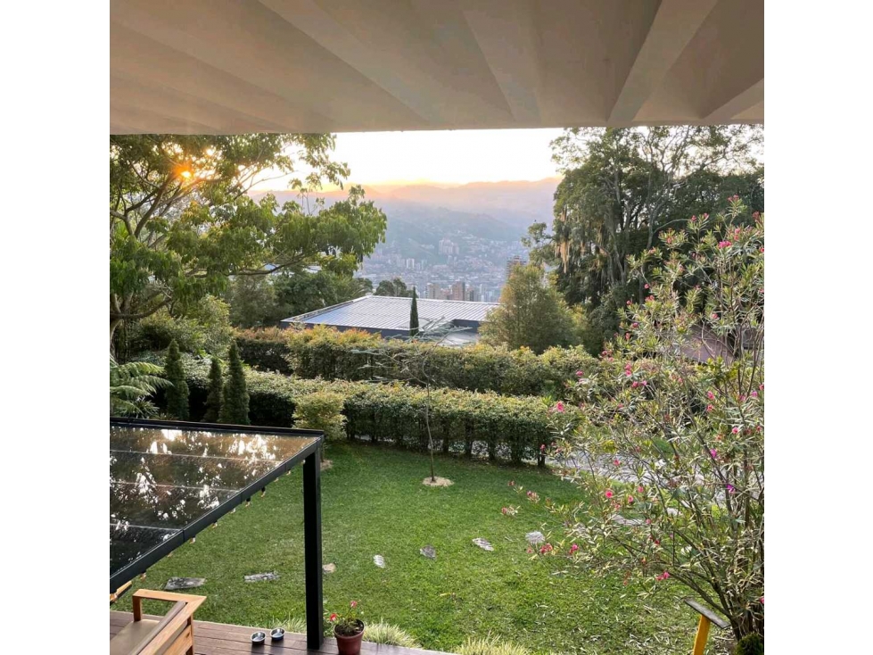 En venta espectacular casa en unidad Cerrada Poblado los Balsos — foto 3