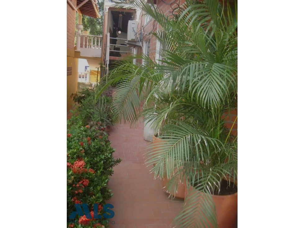 CASA EN UNIDAD CERRDADA CONDOMINIO(MLS#253140) - 4