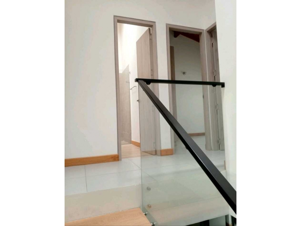 CASA EN UNIDAD EN LLANOGRANDE — foto 4