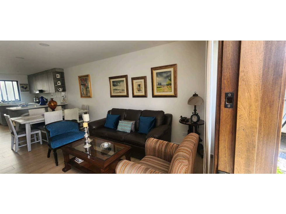Casa en Urbanización cerrada a la venta