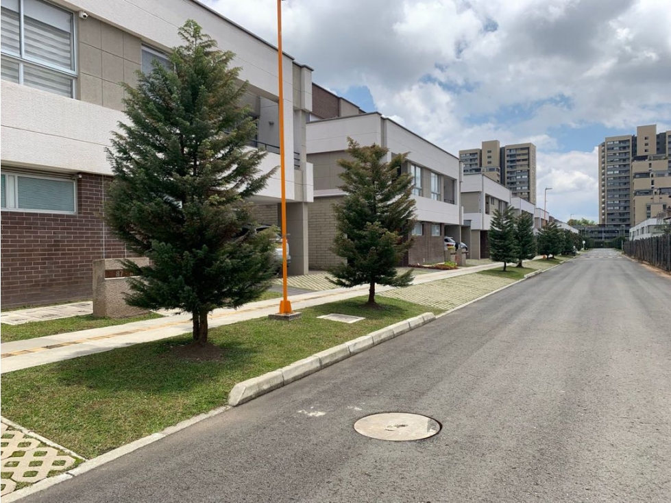 Casa en Urbanización cerrada Ríonegro