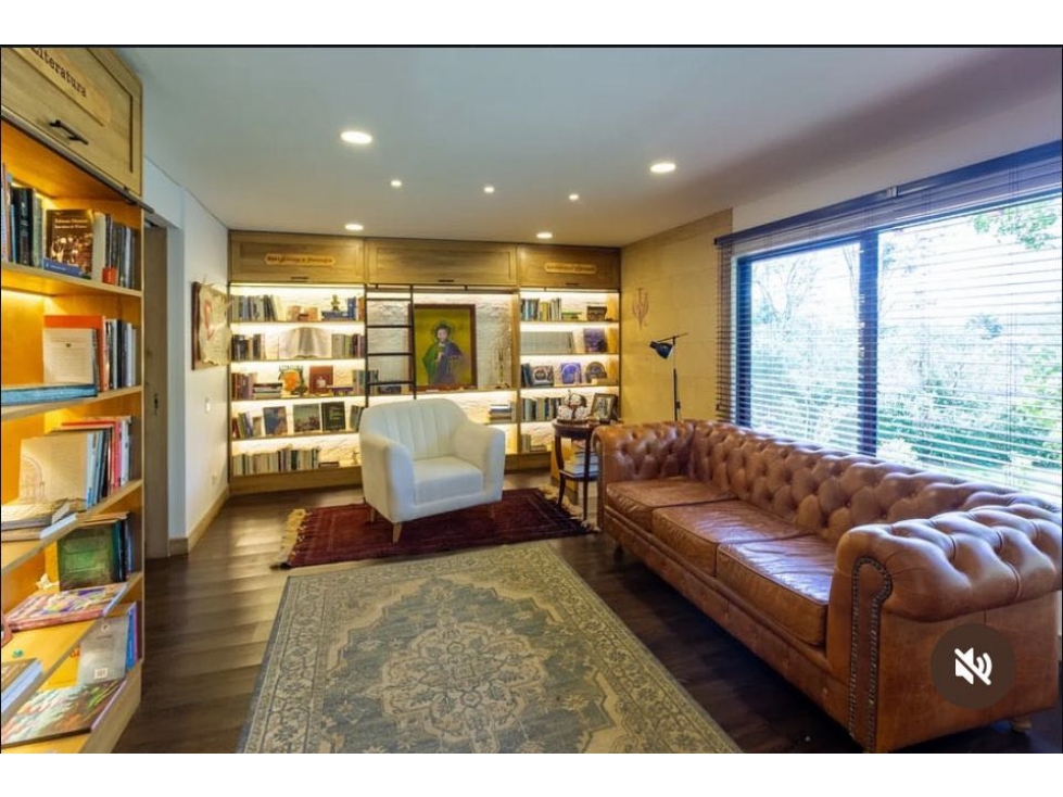 Hermosa Casa en Urbanización del Retiro — foto 3
