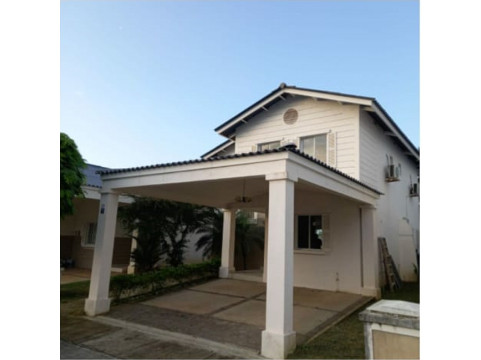 CASA EN VACAMONTE PLAYA DORADA 3 RECÁMARAS