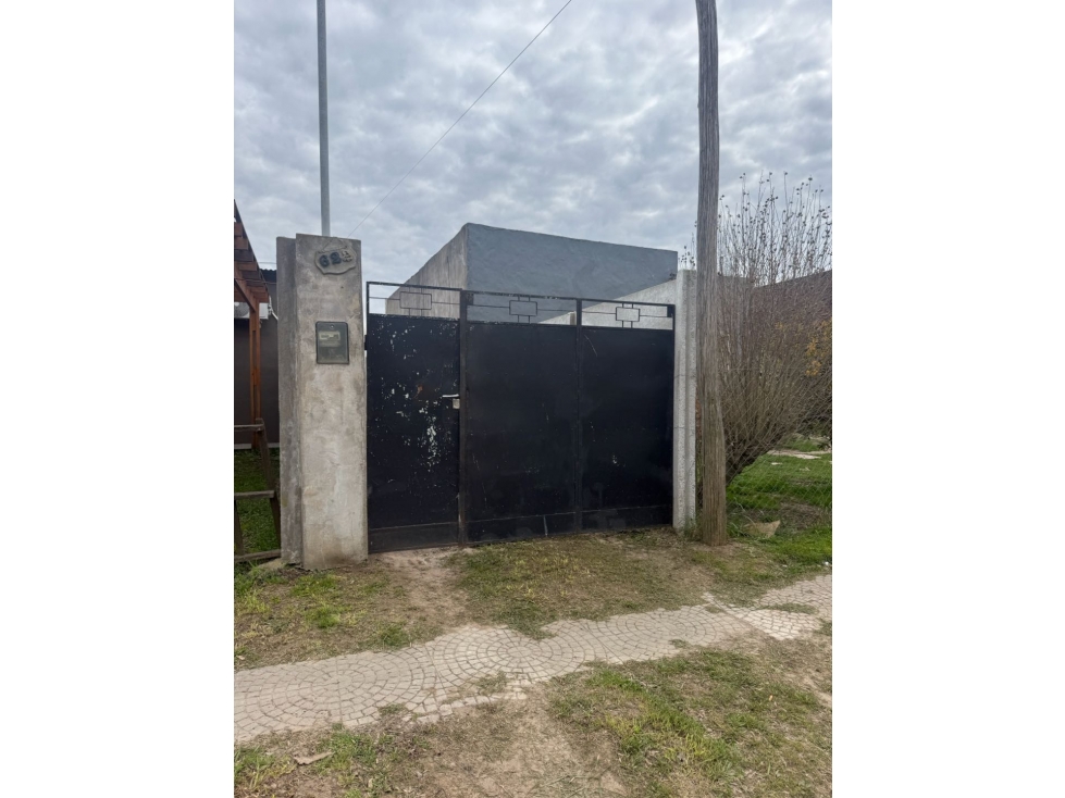 CASA en VENTA 2 dorm. Gardey, Tandil