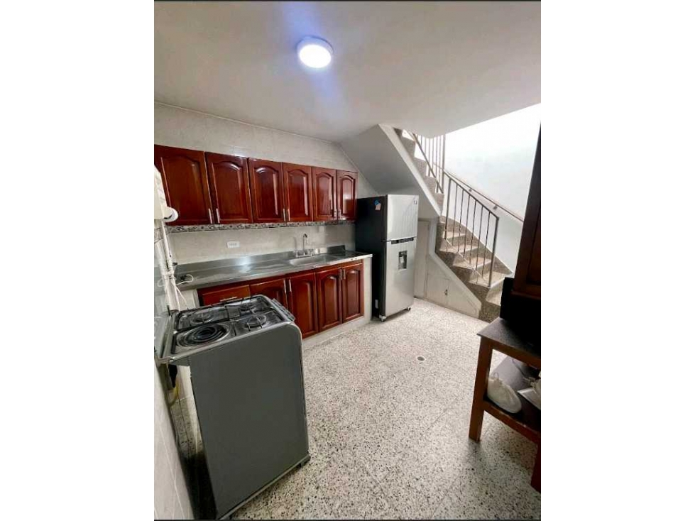 CASA EN VENTA 2 PISO ENVIGADO LAS FLORES — foto 2