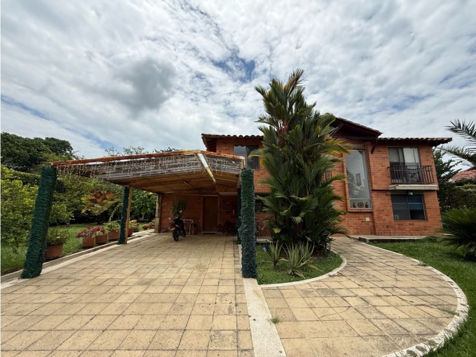 CASA EN VENTA 2 PISOS EN CONDOMINIO EN EL SECTOR DE PANCE  — foto 5