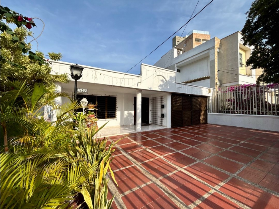 CASA EN VENTA. 373MTS. LOS ALPES