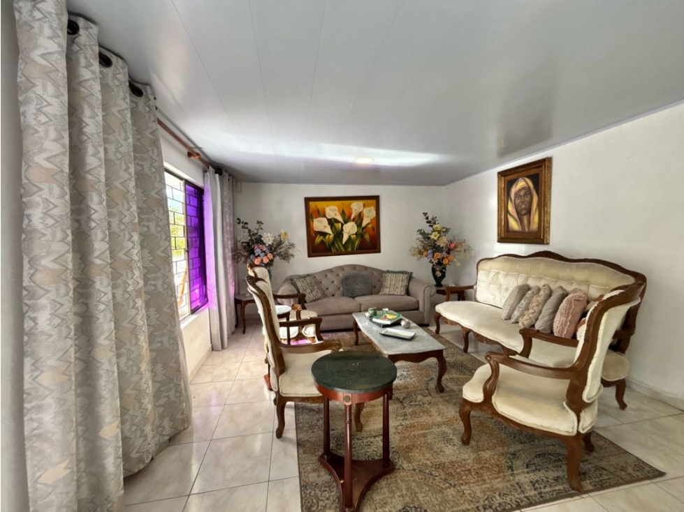 CASA EN VENTA. 373MTS. LOS ALPES — foto 2