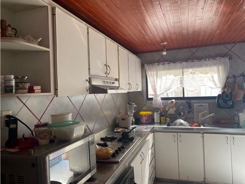 Casa en venta, 3 Habitaciones,SEGUNDO PISO. Barrio El Poblado — foto 4