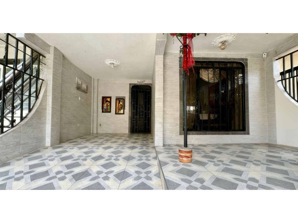 Casa en venta | 3 pisos con terraza - Poblado Comfaunión Palmira Valle — foto 2