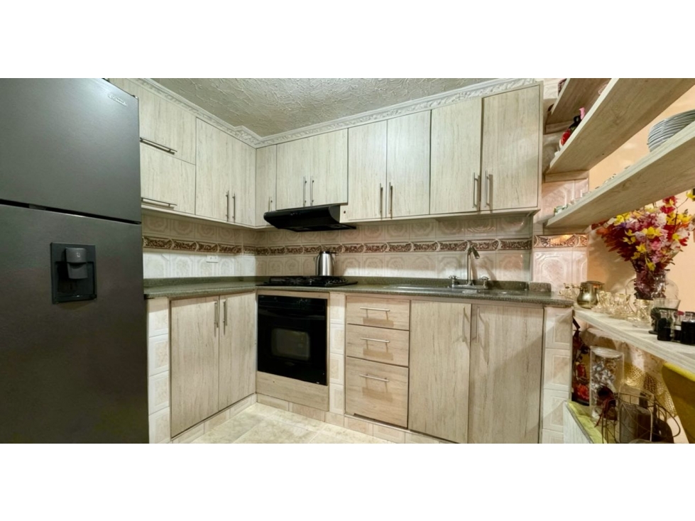 Casa en venta | 3 pisos con terraza - Poblado Comfaunión Palmira Valle — foto 6