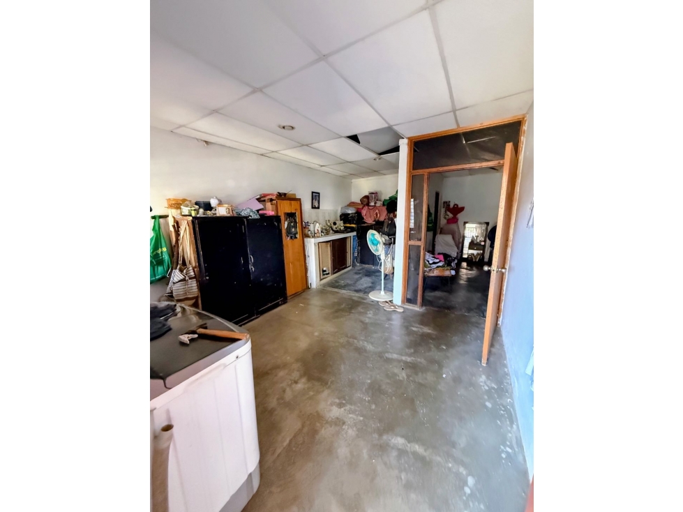 Casa en Venta - 5 aptos - Barrío La Estrella - 4