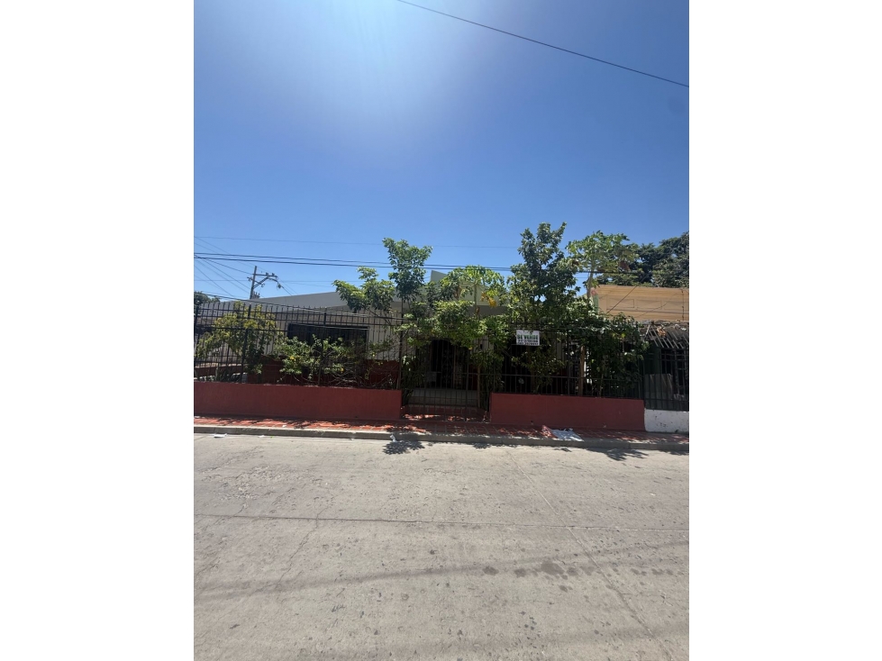 Casa en Venta - Barrio miraflores 840 m2