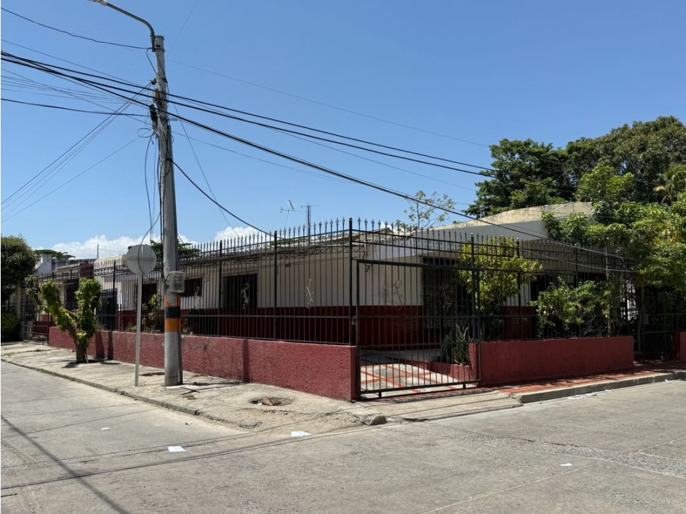 Casa en Venta - Barrio miraflores 840 m2 — foto 2