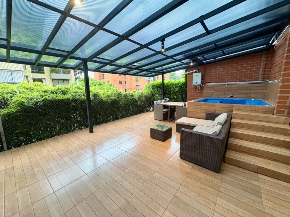 Casa en venta a 2 minutos del centro comercial el tesoro - 240 m² — foto 5
