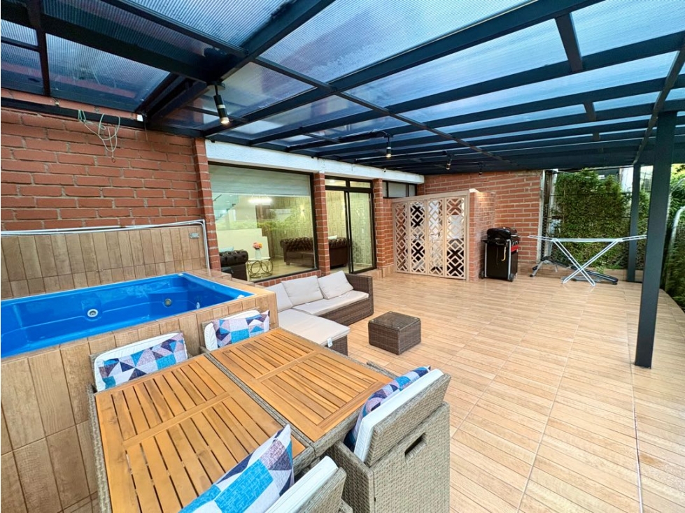 Casa en venta a 2 minutos del centro comercial el tesoro - 240 m² — foto 6