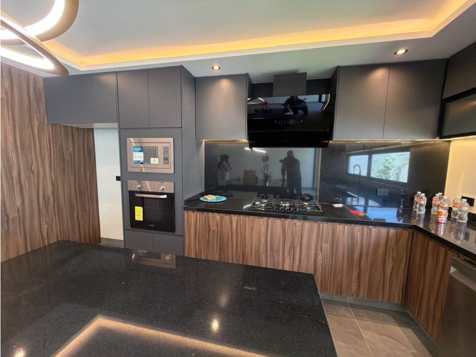 Casa en venta a estrenar con 5 recámaras en Lomas de Angelopolis - 5